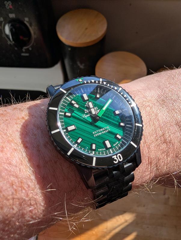 Compression Diver Stainless Steel Watch ZO9312 - Zodiac Watches®