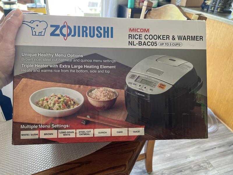 Zojirushi Small-capacity Microcomputer Rice Cooker 3-Cup White NL-BD05-WA 100V