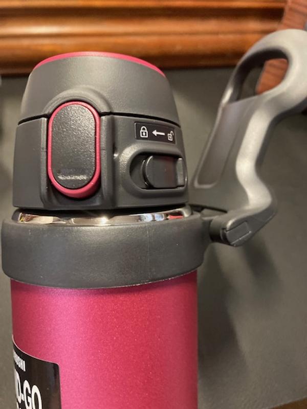 Product of the Month - The Flip-and-Go Stainless Mug (SM-QHE48/60) -  Zojirushi BlogZojirushi Blog