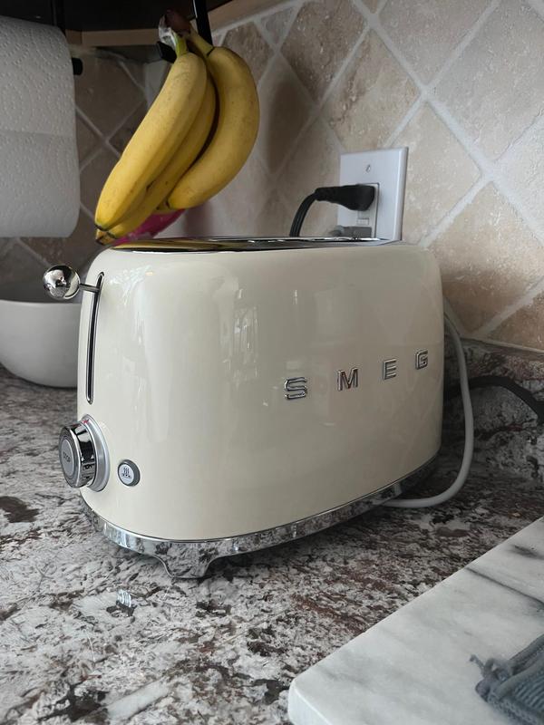 Smeg Matte Jade Green 2-Slice Toaster + Reviews