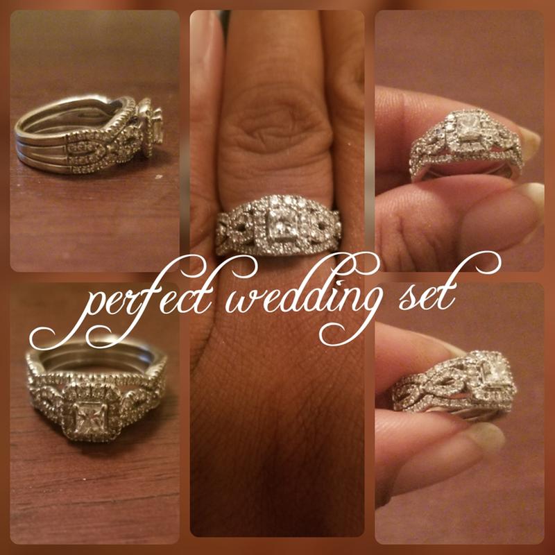 1 CT. T.W. Princess-Cut Diamond Frame Twist Bridal Set in 1 CT. T.W. Princess-Cut Diamond Frame Twist Bridal Set in