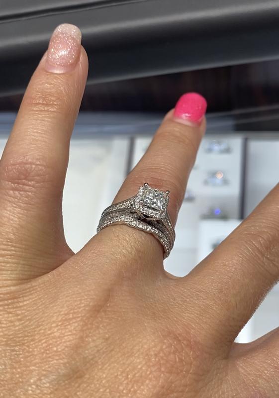 Vera wang store princess cut ring