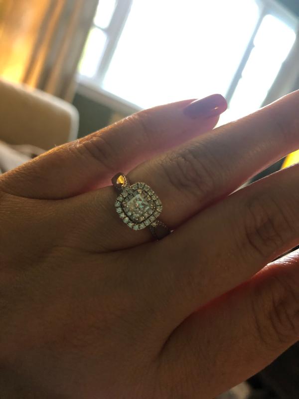 Vera Wang Love Collection 7/8 CT. T.W. Princess-Cut Diamond