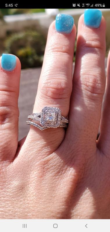 Vera Wang Love Collection 5/8 CT. T.W. Princess-Cut Diamond