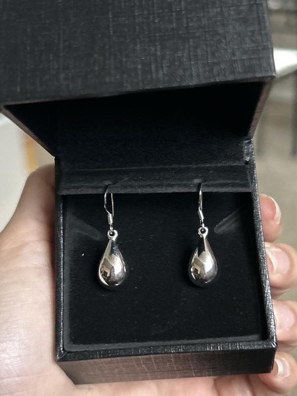Sea'ds Maraシーズマーラ Tear drop pierce シルバー