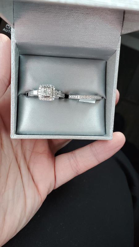 1 CT. T.W. Quad Princess-Cut Diamond Bridal Set in 10K White 1 CT. T.W. Quad Princess-Cut Diamond Bridal Set in 10K White