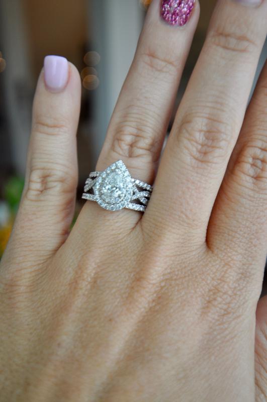 Vera Wang Love Collection 1/4 CT. T.W. Diamond Anniversary