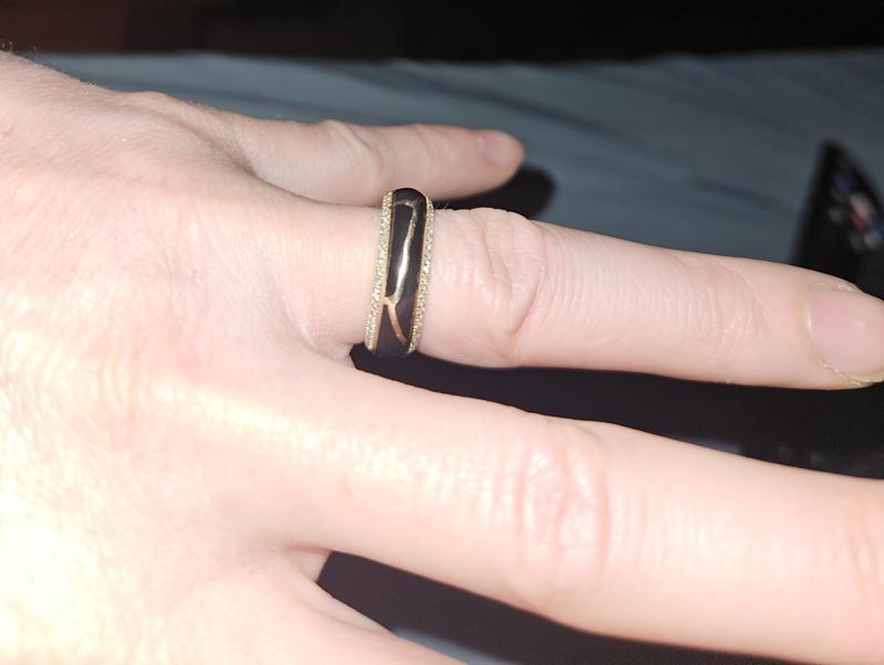 1/6 CT. T.W. Diamond Edge Black Kintsugi-Style Band in 10K