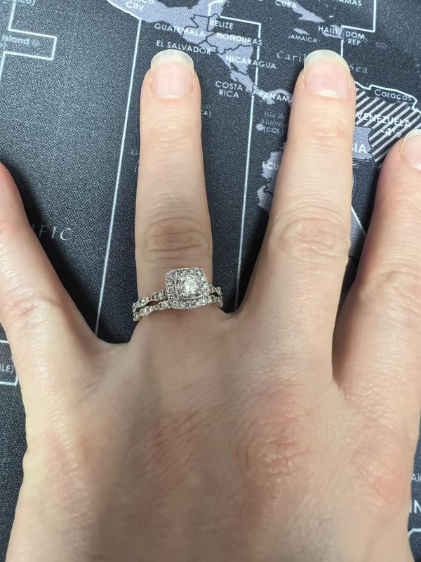 1 CT. T.W. Diamond Cushion Frame Art Deco Vintage-Style