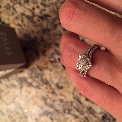 Zales Diamond Accent Heart Promise Ring in 10K Rose Gold