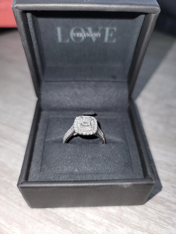 Vera Wang Love Collection 1-1/2 CT. T.W. Princess-Cut Vera Wang Love Collection 1-1/2 CT. T.W. Princess-Cut