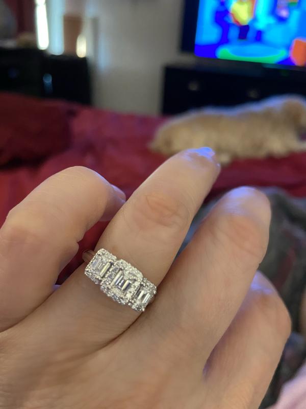 Zales vera wang emerald cut sales