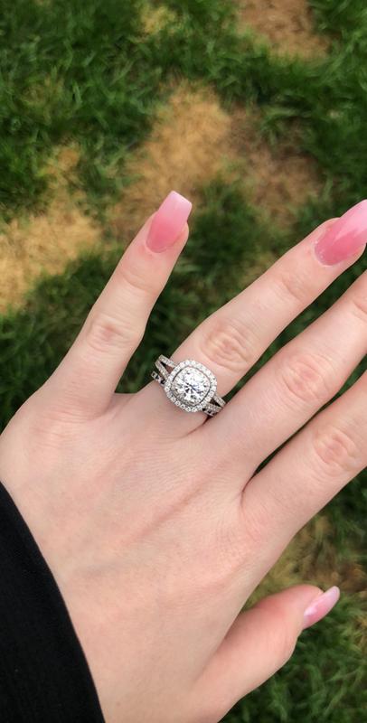 Vera wang 2 carat engagement ring sale