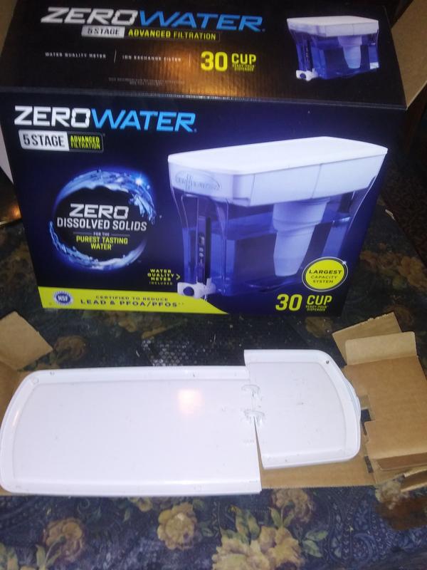 Replacement Pitcher top hinge snapped off with Regular use.