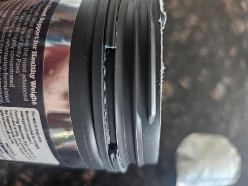 Difficulty opening as the plastic twist seal broke off