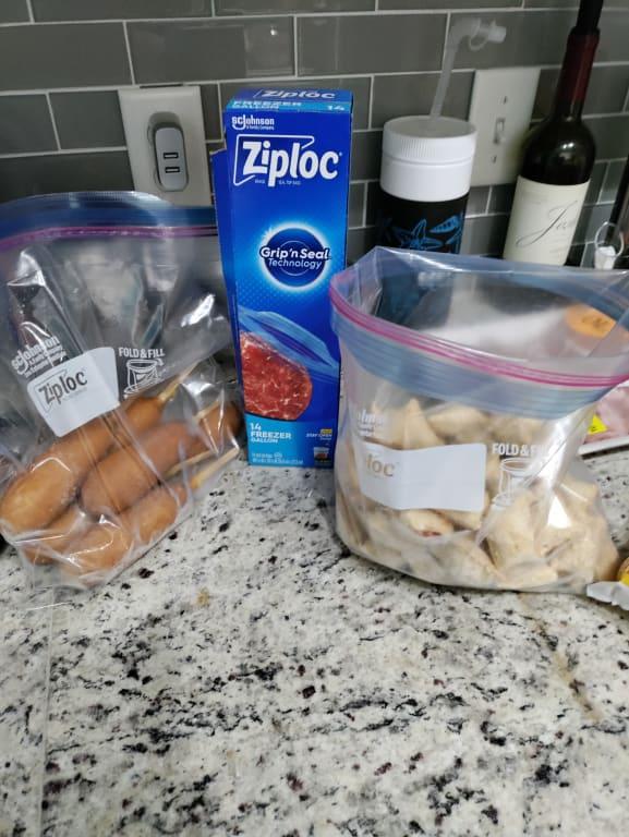 Ziploc Bags with Grip 'n Seal Technology Snack