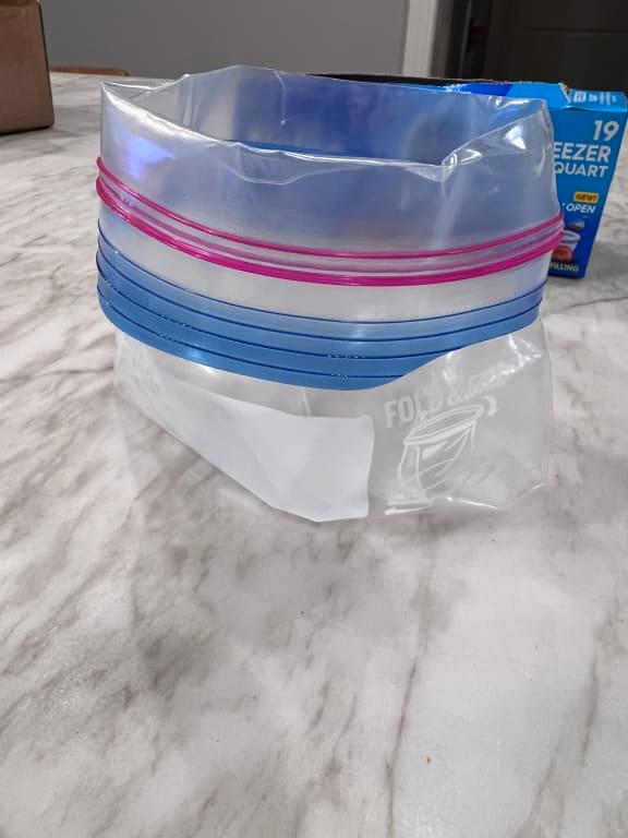 Meijer Freezer Bags, Jumbo 2 Gallon, 10 ct