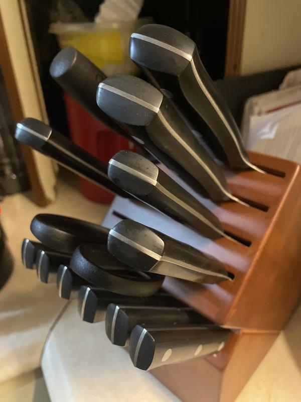 Customer photo for "Beautiful knife set"
