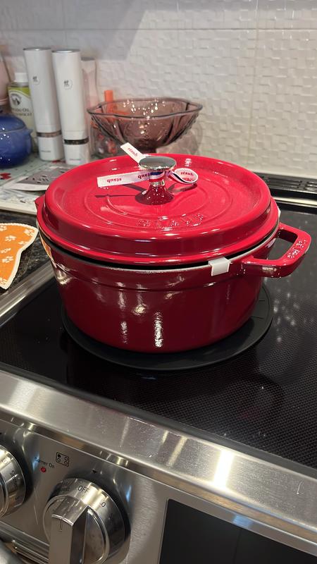STAUB La Cocotte （レッド・20cm） Amazon.com: STAUB Cast Iron Roaster/Cocotte, Round, 20 cm
