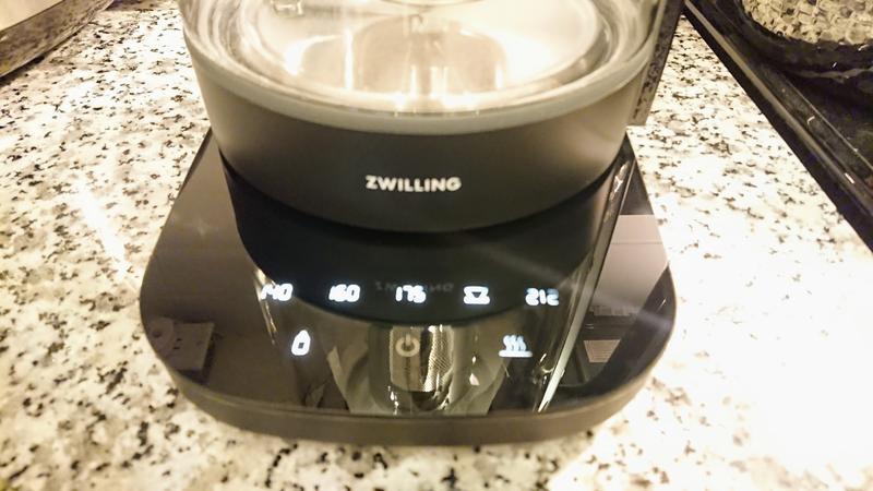ZWILLING, Enfinigy Electric Kettle Pro - Zola