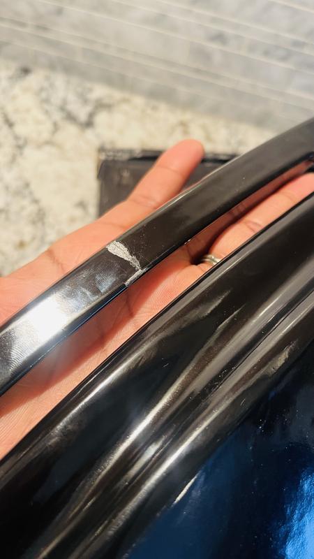 Customer photo for "Cracked handles"