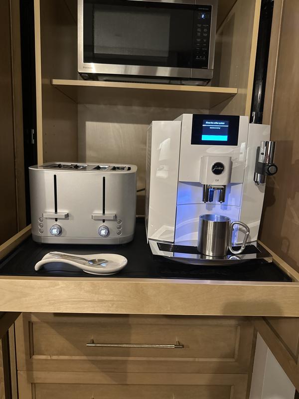 Review Thumbnail Image 1 383338845