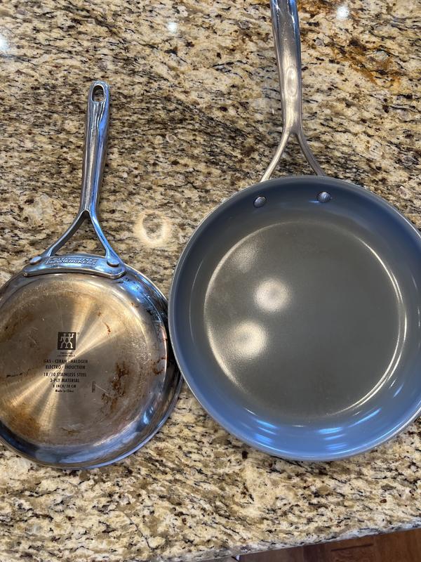 Good quality just don’t know how to use the nonstick perhaps?