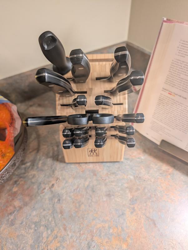 Review Thumbnail Image 1 391613028