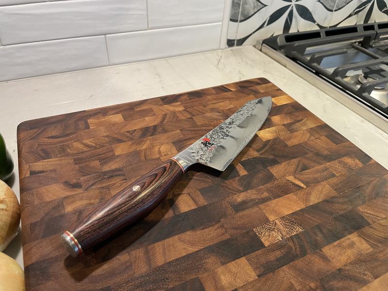 Buy MIYABI Artisan Rocking santoku | ZWILLING.COM Buy MIYABI Artisan Rocking santoku | ZWILLING.COM
