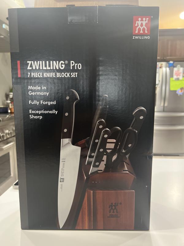 Zwilling J.A. Henckels Pro 7-Piece Acacia Knife Block Set +