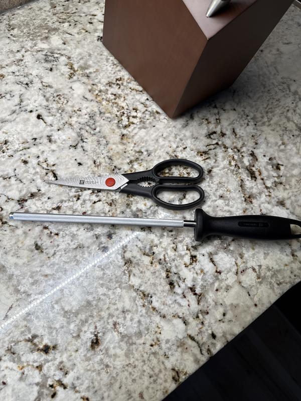 Review Thumbnail Image 4 387371883