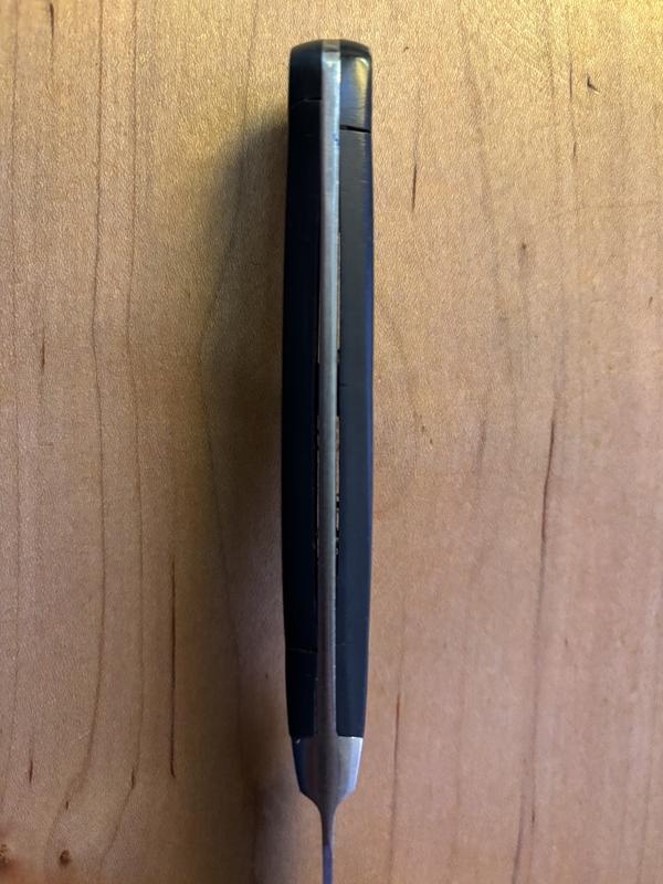 Cracked and splitting handle