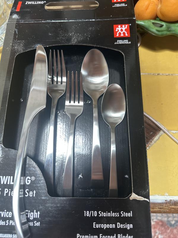 Zwilling J.A. Henckels Bellasera 45-Piece Flatware Set outlet box slight damage