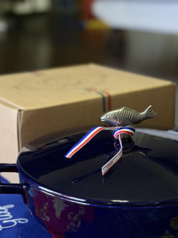 Buy Staub Cast Iron Bouillabaisse pot | ZWILLING.COM