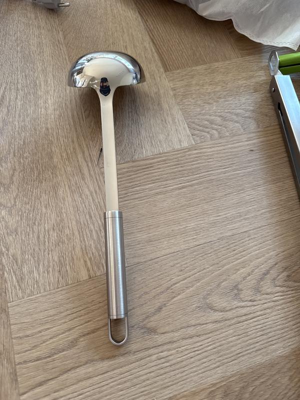 Buy ZWILLING Pro Tools Soup ladle | ZWILLING.COM