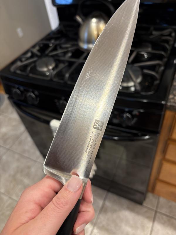 Customer photo for "Chef Knife Chipped"