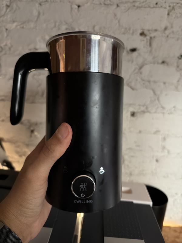 Review Thumbnail Image 0 383370208