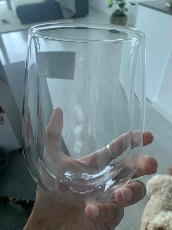 Red wine glasses