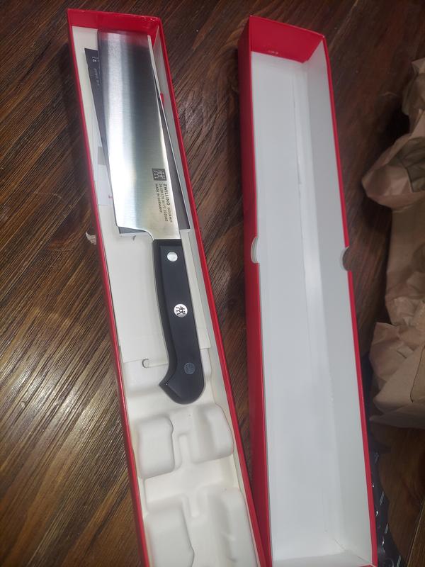 This is how it arrived in package, wasn't properly seated I to the packaging