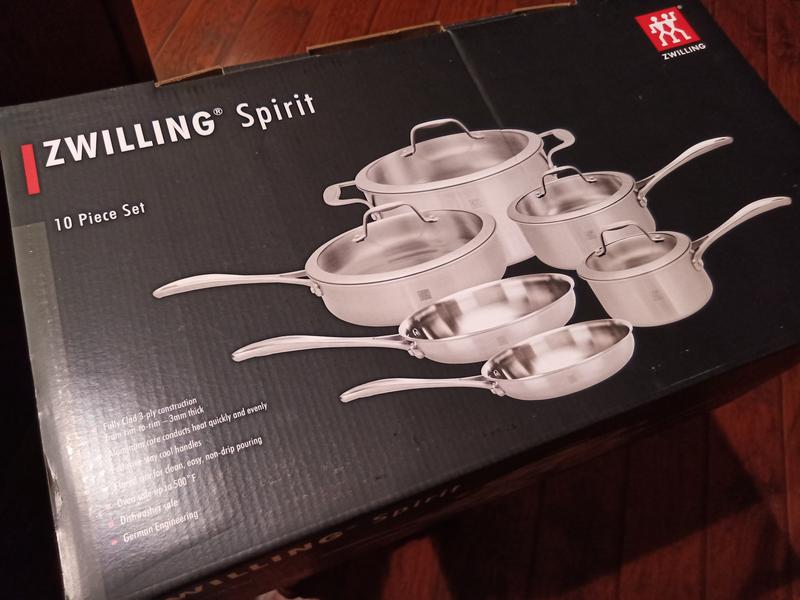 新品　大人気　ZWILLING JOY COOKWARE SET 3点セット Buy ZWILLING Joy Cookware set | ZWILLING.COM
