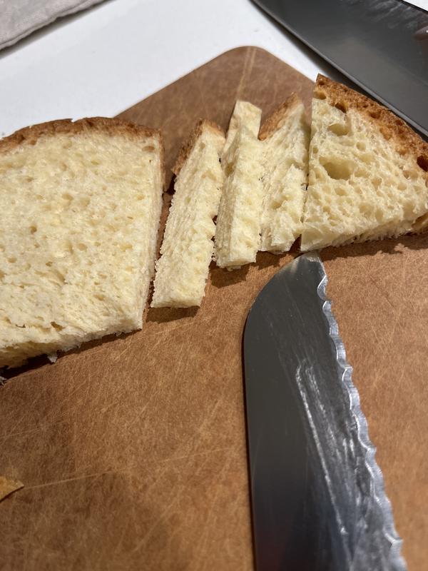 Clean, thin slices of gluten-free bread