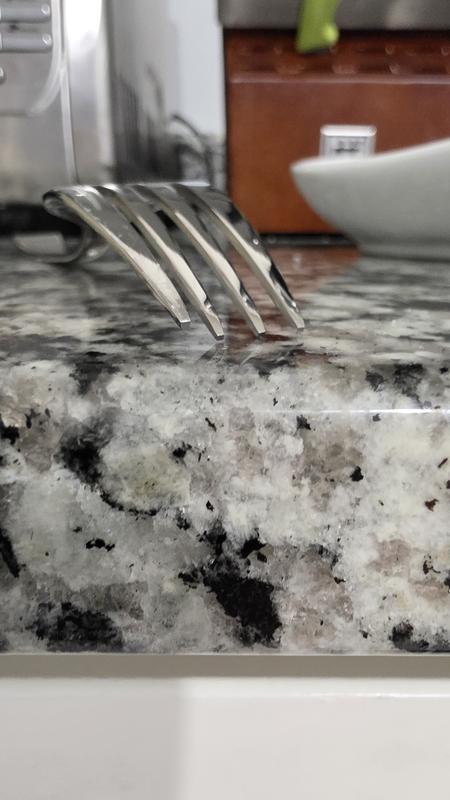Customer photo for "Looks nice but bent fork after a couple weeks"