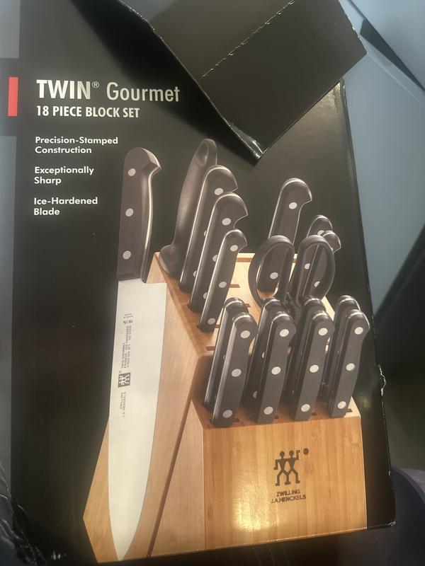 Zwilling J.A. Henckels 18 Piece Knife Block Set - 31668-018