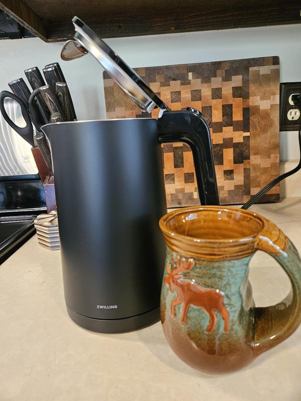 Customer photo for "LOVE this kettle"