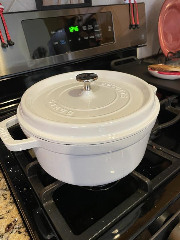 Dutch Oven 5.5qt - Shop The Butler's Pantry