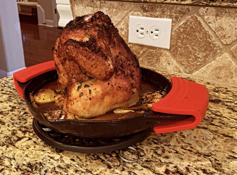 Staub - Cast-Iron Vertical Chicken Roaster