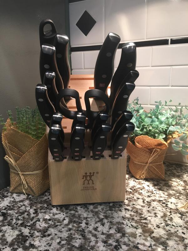 Love these knives!
