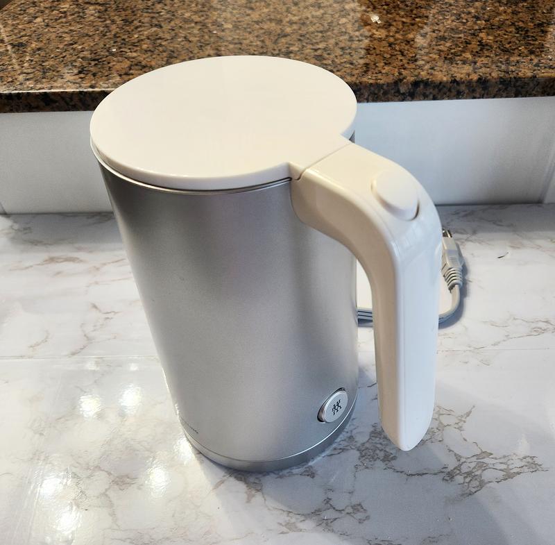 Zwilling Enfinigy Cool Touch Electric Kettle - Silver