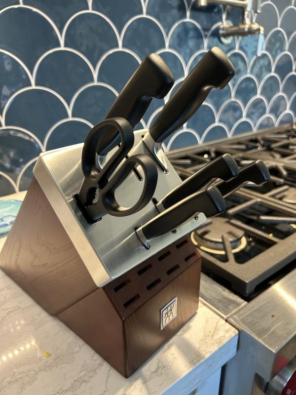 These knives are high quality and look great!