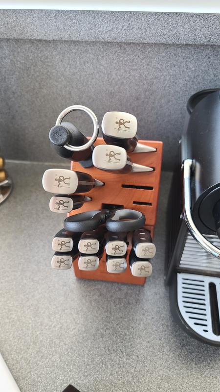 Knife set in block